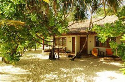 фото отеля Maayafushi Island Resort