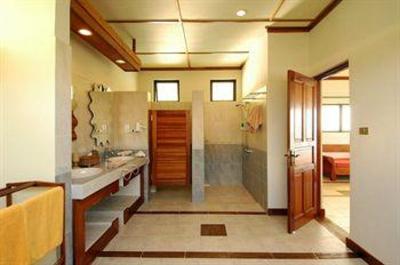 фото отеля Maayafushi Island Resort