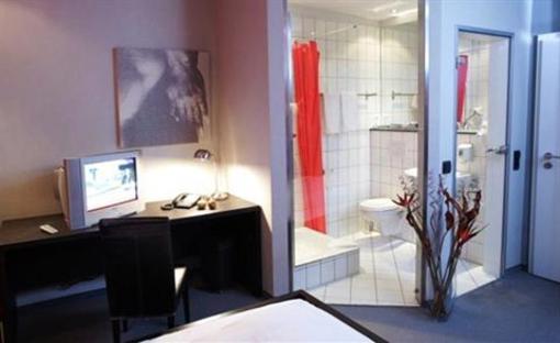 фото отеля Art Hotel Tucholsky