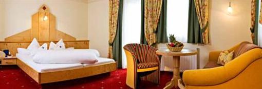 фото отеля Hotel Jaegerhof Ischgl