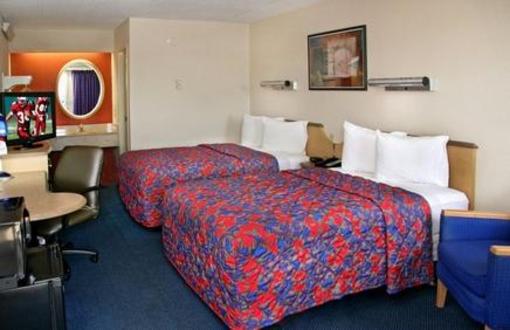 фото отеля Red Roof Inn Harrisburg North