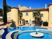 Chateau Les Crostes