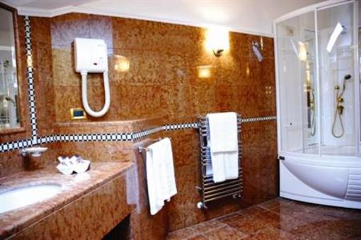 фото отеля Hotel Serino