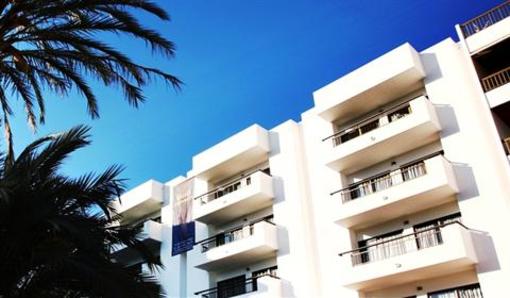 фото отеля Apartamentos Bahia Ibiza