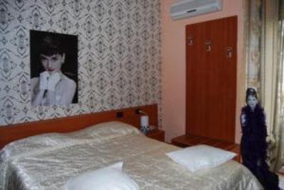 фото отеля Hotel Cineholiday Naples