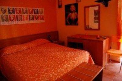 фото отеля Hotel Cineholiday Naples