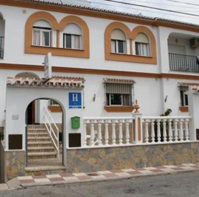 фото отеля Hostal Mari Carmen