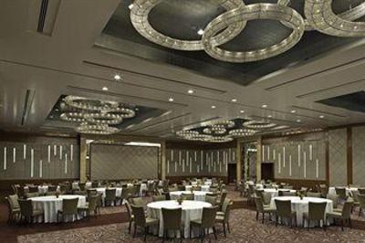 фото отеля Sheraton Bangalore At Brigade Gateway