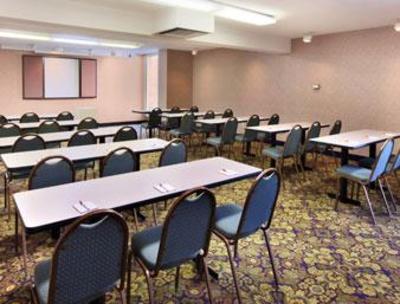 фото отеля Ramada Knoxville
