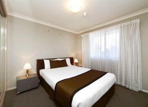 фото отеля Pinnacle Apartments Canberra