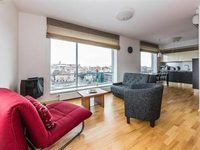 Town Hall Square Apartment - Viru Center