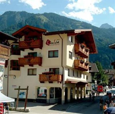 фото отеля Ederfeld Apparthotel Mayrhofen