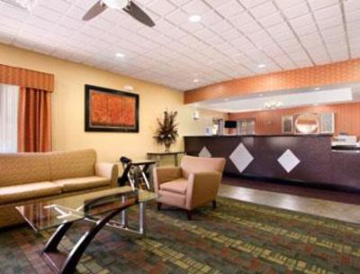 фото отеля Days Inn Charleston East