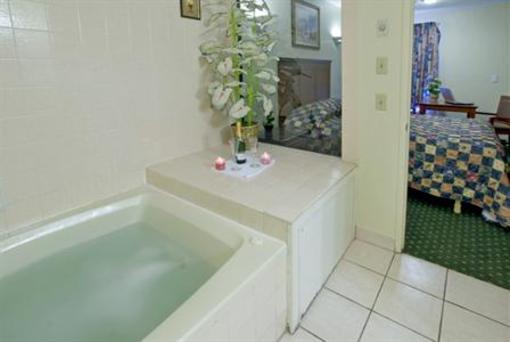 фото отеля Americas Best Value Inn - Redlands / San Bernardino