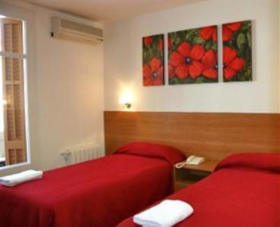 фото отеля Hostal Madrazo
