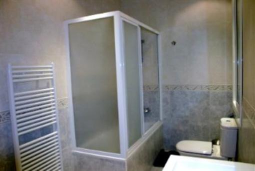фото отеля Hostal Madrazo