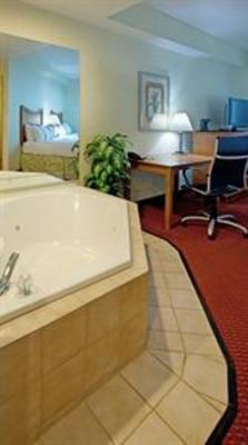фото отеля Holiday Inn Resort Wrightsville Beach