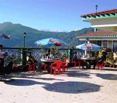 фото отеля Hotel Himalayan Heights