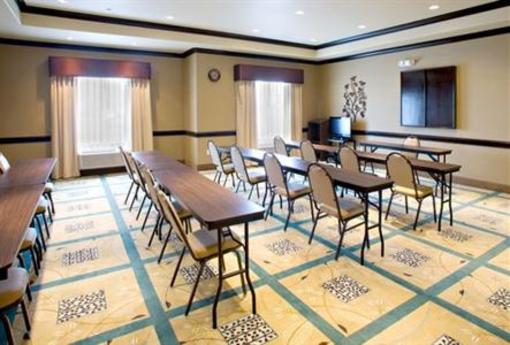фото отеля Holiday Inn Express Hotel & Suites Victoria