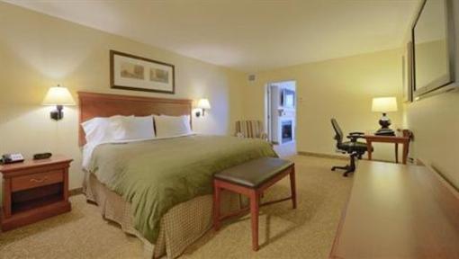 фото отеля Country Inn & Suites Grand Forks