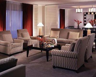 фото отеля The Westin South Coast Plaza