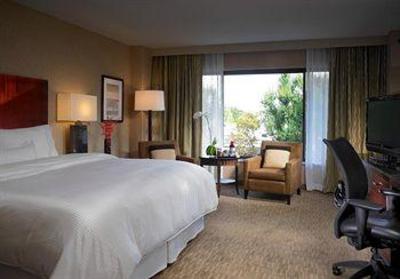 фото отеля The Westin South Coast Plaza