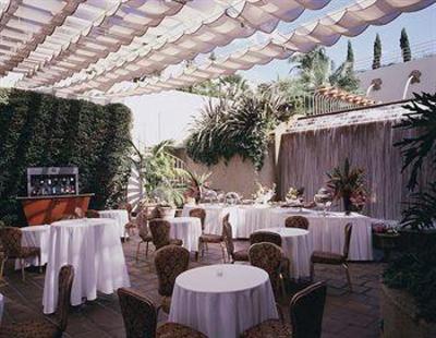 фото отеля The Westin South Coast Plaza