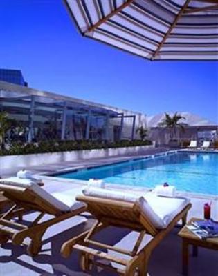 фото отеля The Westin South Coast Plaza