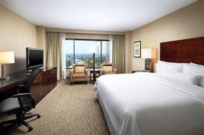 фото отеля The Westin South Coast Plaza