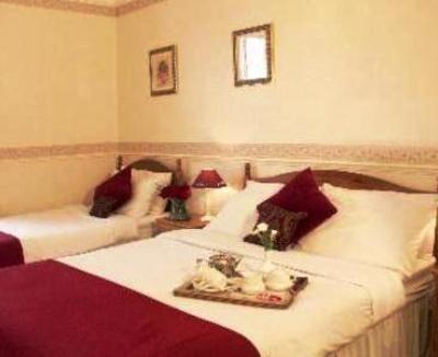 фото отеля Tree Tops Guesthouse York