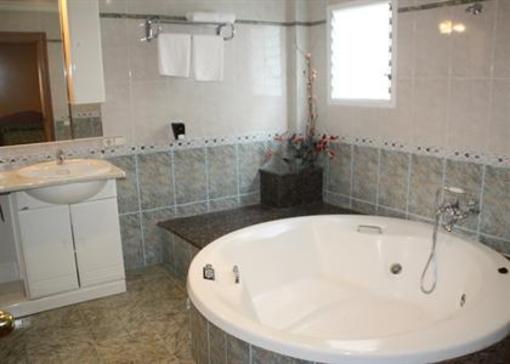 фото отеля Hostal Andres