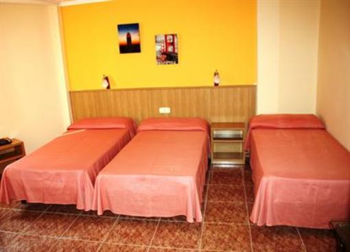 фото отеля Hostal Andres
