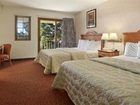 фото отеля Days Inn and Suites Santa Cruz