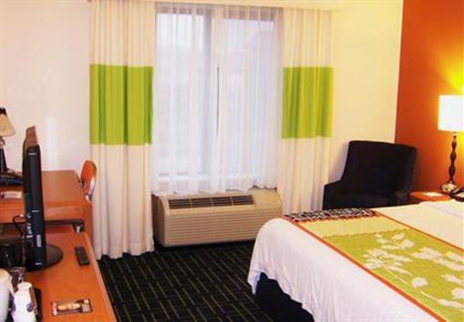 фото отеля Fairfield Inn & Suites Sevierville Kodak