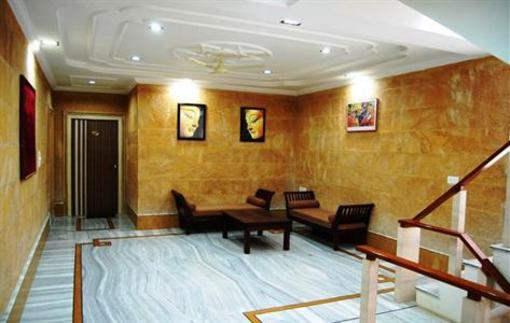 фото отеля Hotel Bansuri Deluxe