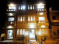 Hotel Bansuri Deluxe