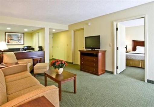 фото отеля Holiday Inn Express Tampa-Brandon