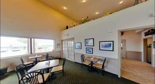 фото отеля Lone Star Inn & Suites Victoria (Texas)