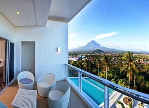 фото отеля The Oriental Legazpi