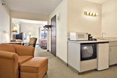 фото отеля New Victorian Inn and Suites Sioux City