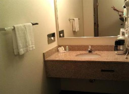 фото отеля Quality Inn Tigard