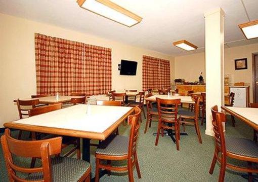 фото отеля Quality Inn Tigard