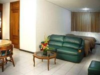 Hotel & Suites Campestre Morelia