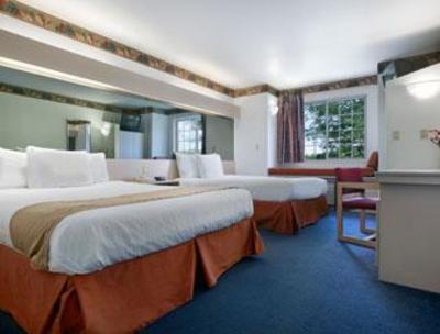 фото отеля Microtel Inn and Suites Fond Du Lac