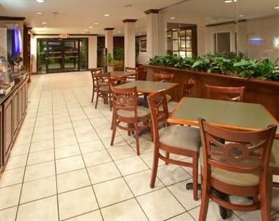фото отеля Holiday Inn Express Hillsboro