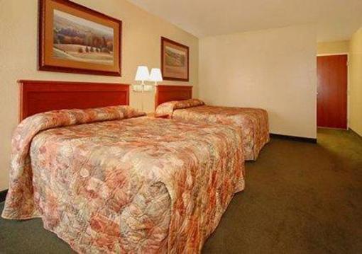 фото отеля Rodeway Inn & Suites Kearney