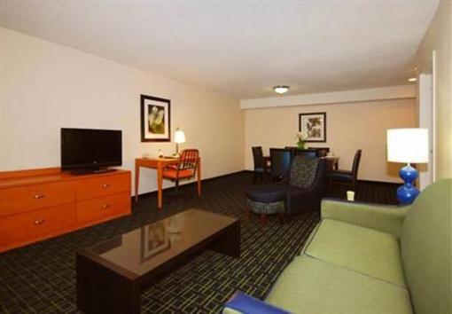фото отеля Fairfield Inn Boston Dedham
