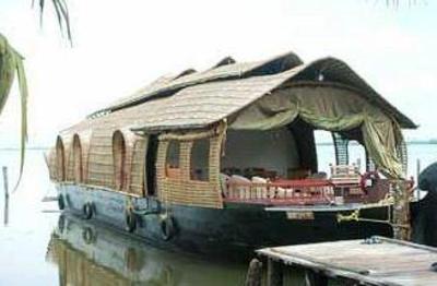 фото отеля House Boat Rainbow Cruises Alleppey