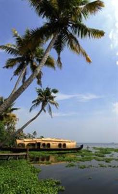 фото отеля House Boat Rainbow Cruises Alleppey