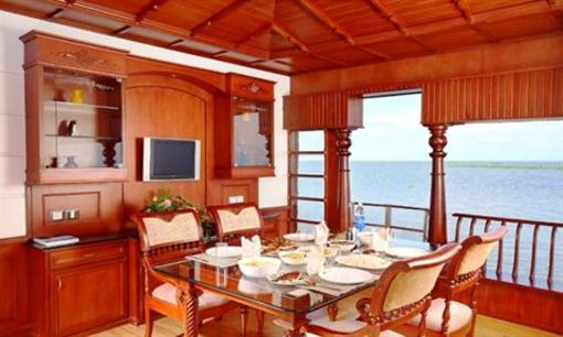 фото отеля House Boat Rainbow Cruises Alleppey